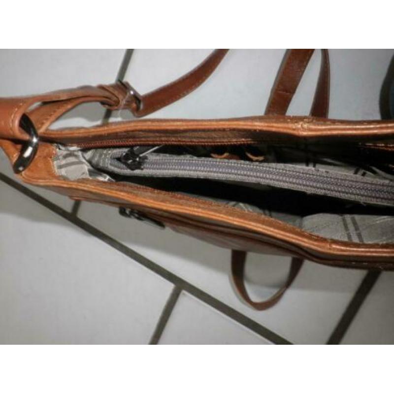 tas