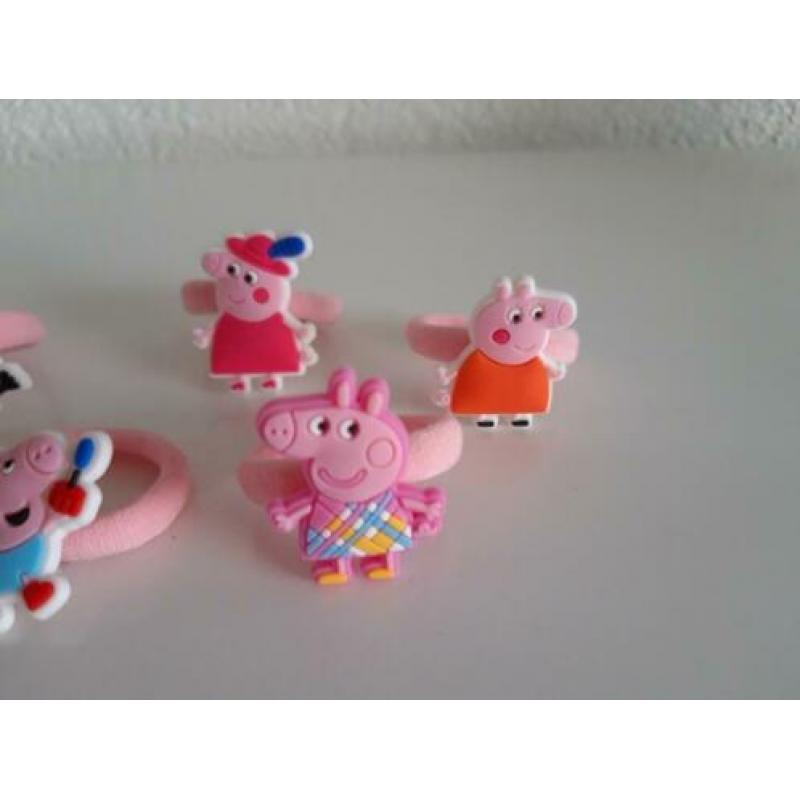 Nieuwe Peppa Big haar elastiekjes set (2) voor € 4,-