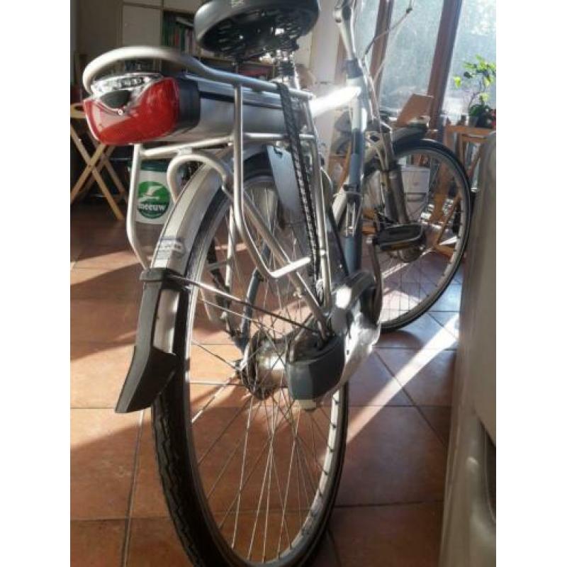 Gazelle innergy plus orange H53 herenfiets .