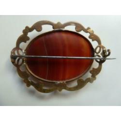Antieke vuurvergulde broche + grote agaat cabochon /Luxeriös