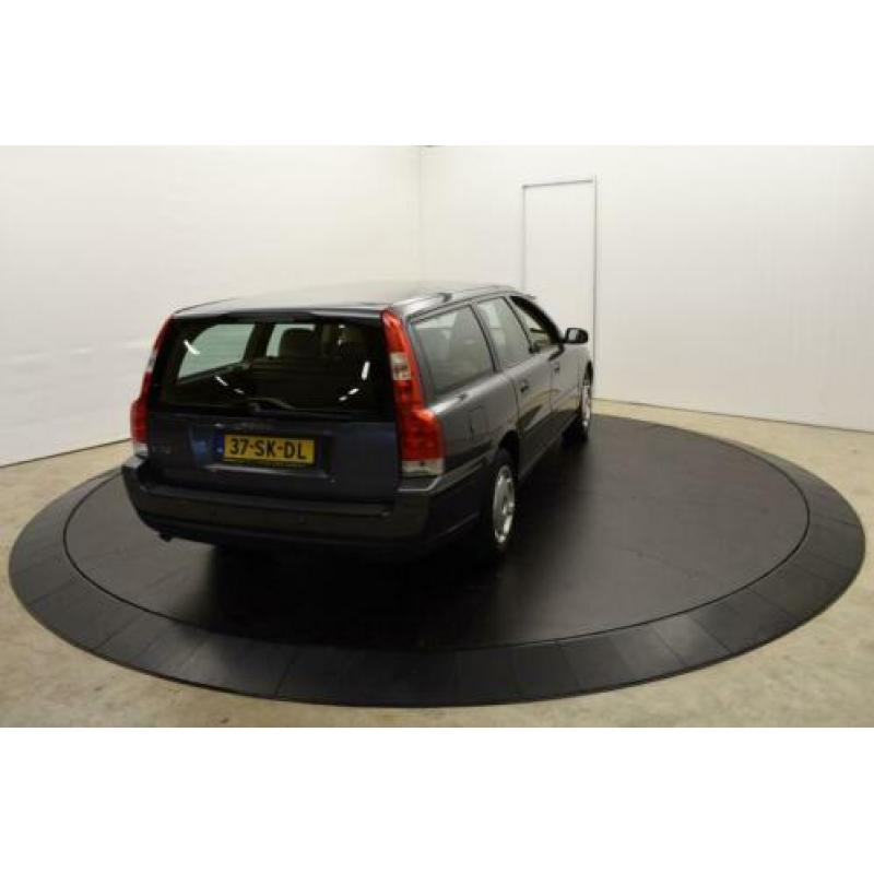 Volvo V70 2.4 Edition II Leer PDC Clima (bj 2006)