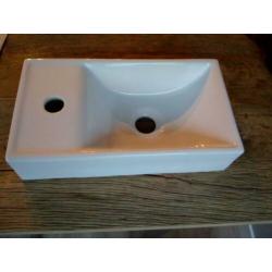 Wc fonteintje nog nieuw in doos