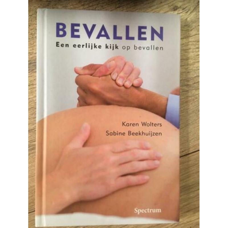 2 boeken over bevallen, weeën, voorbereiden bevalling