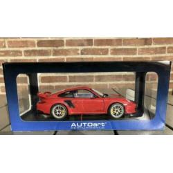Porsche 911 (997) GT2 RS 1:18 NEW IN BOX