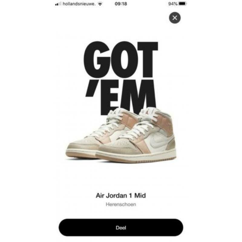 Air Jordan 1 Mid Milan maat 44
