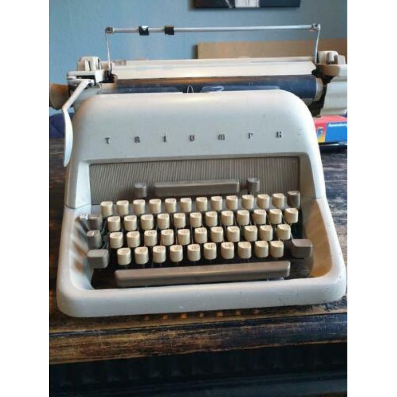 Triumph typemachine