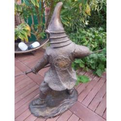 antiek Chinees beeld van strijder hoog 57 cm. brons