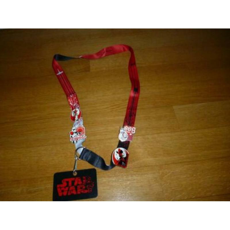 Star Wars. Keykoord met 4 pins. Disney. Als Nieuw.