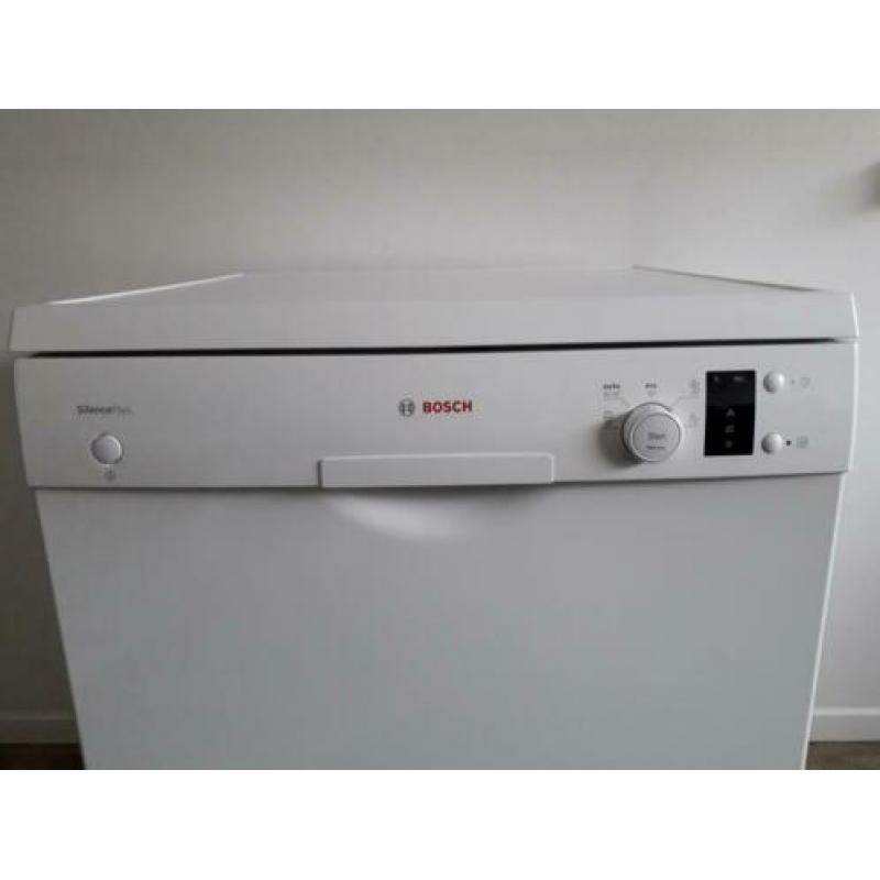 Bosch vaatwasser/afwasmachine.