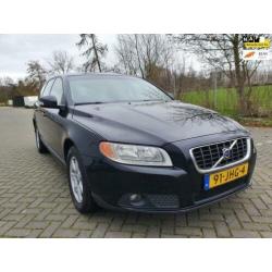 Volvo V70 2.0D Limited Edition - ZWARTLEER - PDC - BWJR 2009