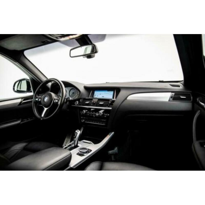 BMW X3 sDrive18d Aut. Nw. Prijs €72.385 M-Pakket Pano Xenon