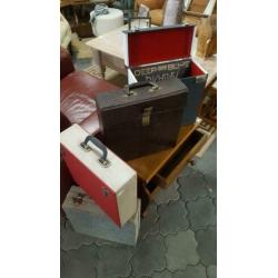Diverse koffers voor langspeelplaten