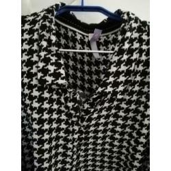Zwart/witte blouse mt52 Miss Etam Plus Collectie