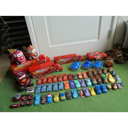59 verschillende Cars auto`s,metaal,vrachtwagens,schudauto`s