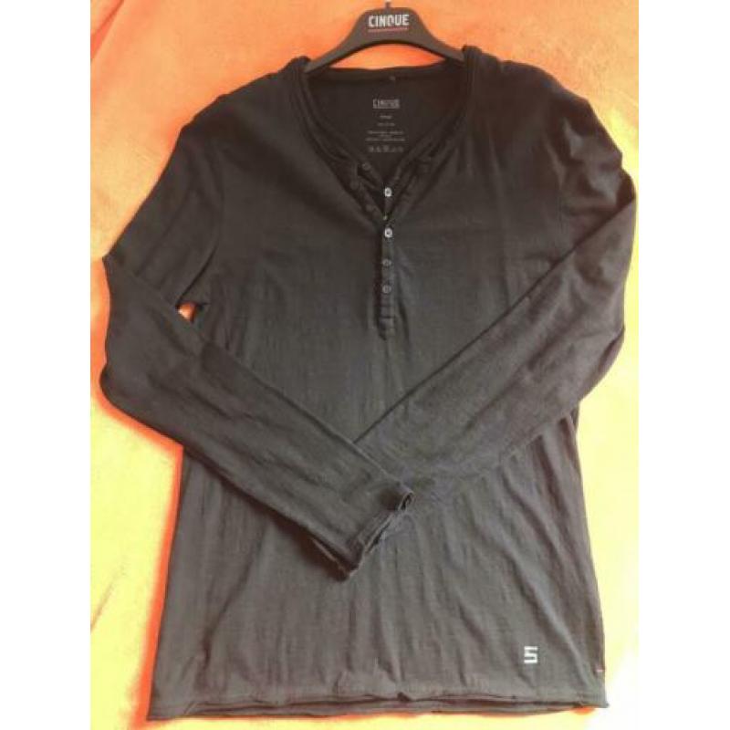 Cinque. T-Shirt met lange mouwen. Maat S