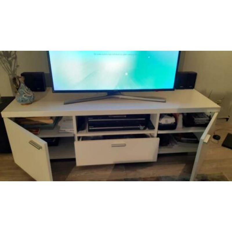 salontafel en tv meubel