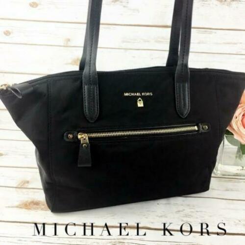 Michael kors handtas