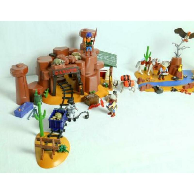 Playmobil Western Goudmijn nr. 5246 + Goudzoekers nr. 4130