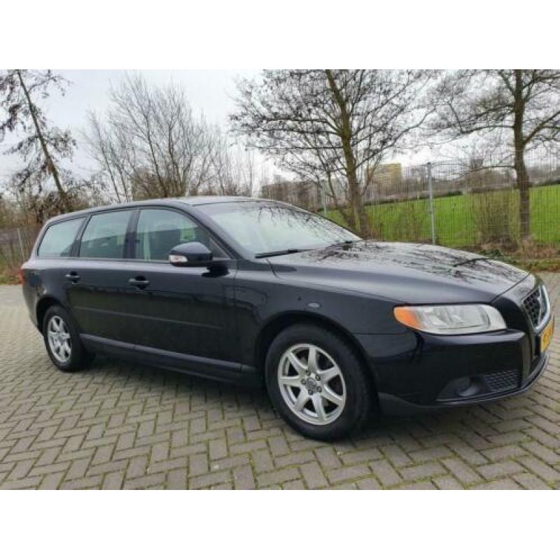 Volvo V70 2.0D Limited Edition - ZWARTLEER - PDC - BWJR 2009