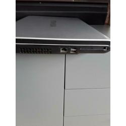 TOSHIBA SATELLITE met oplader