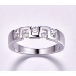 Dames 925 zilveren ring met 5 witte zirkonen