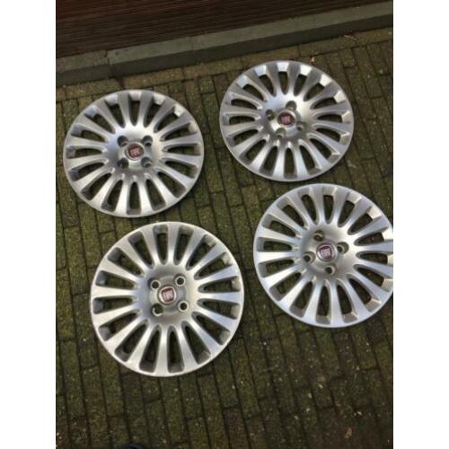 wieldoppen fiat 15 inch