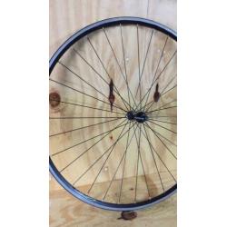 Edco tube velg retro racefiets voor wiel
