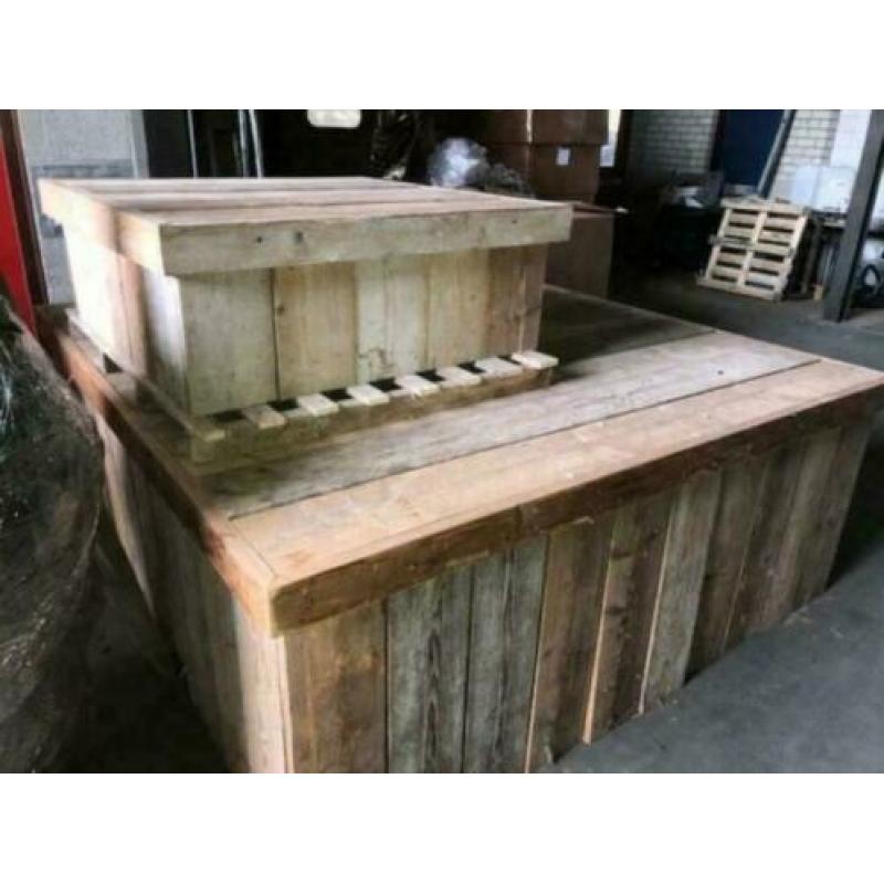 Toontafel zuil winkel steigerhout dressoir kleding toonbank
