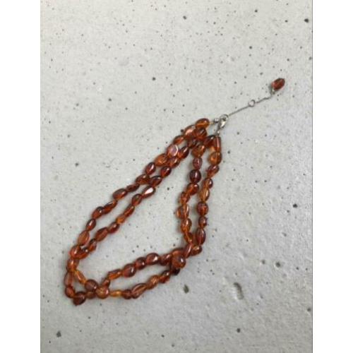Barnsteen ketting met zilveren sluiting