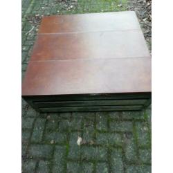Leuke salontafel, hoektafel, hocker