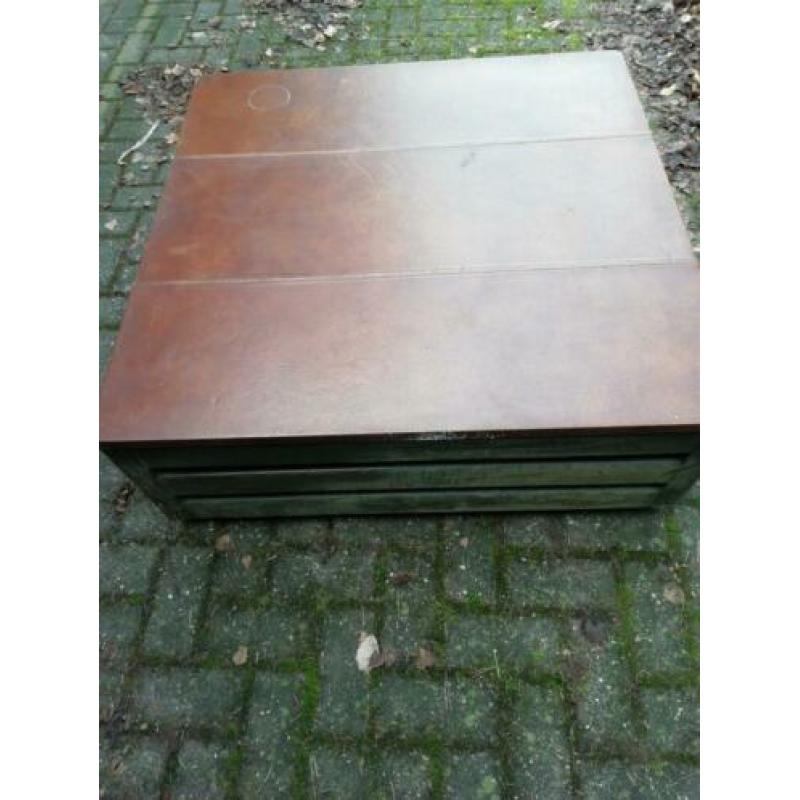 Leuke salontafel, hoektafel, hocker