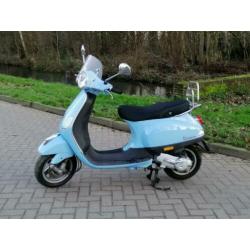 Heerlijk rijdende vespa lx 50 snor scooter
