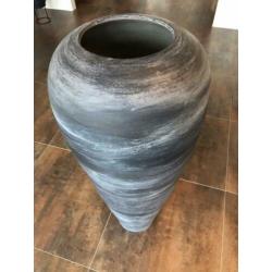 Grijze keramische vaas 100 cm