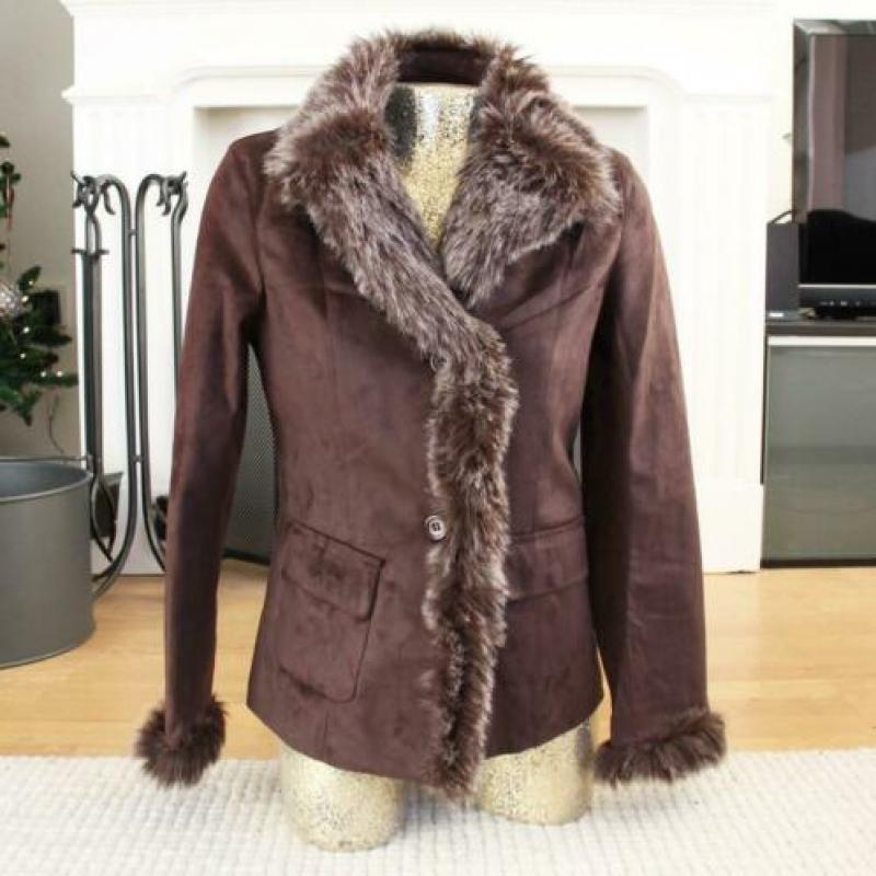Prachtige Nieuwe Bruine Choklate Jas (M) winterjas