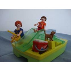 3656 Waterfiets met glijbaan en hondje / Vakantie