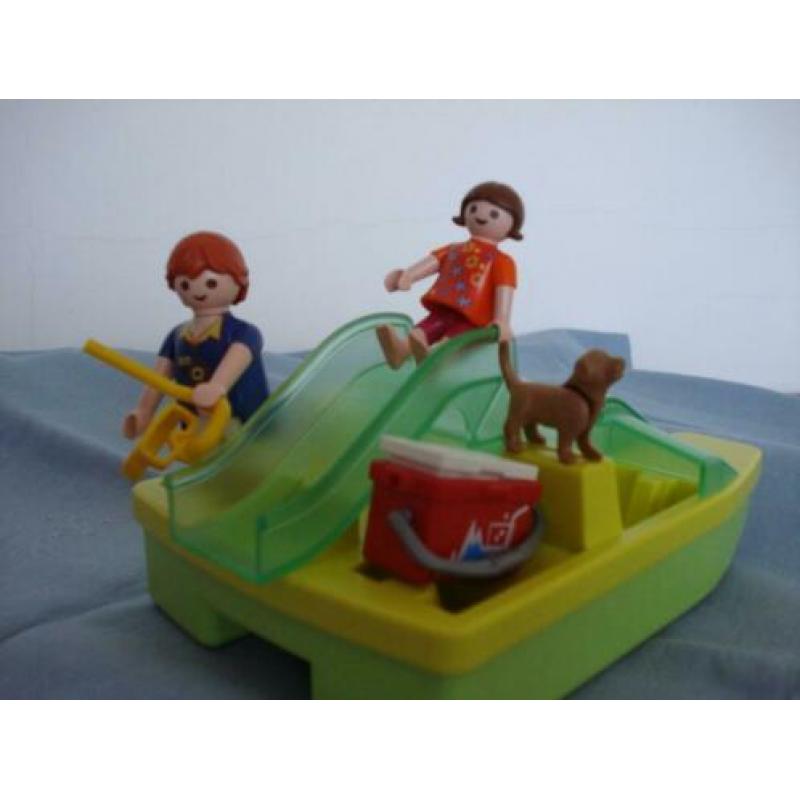 3656 Waterfiets met glijbaan en hondje / Vakantie