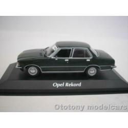 Opel Rekord D 1975 Donker Groen 1/43 Maxichamps