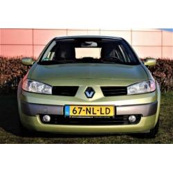 Renault Megane 2.0 16V Privilege Luxe, Lederen interieur.