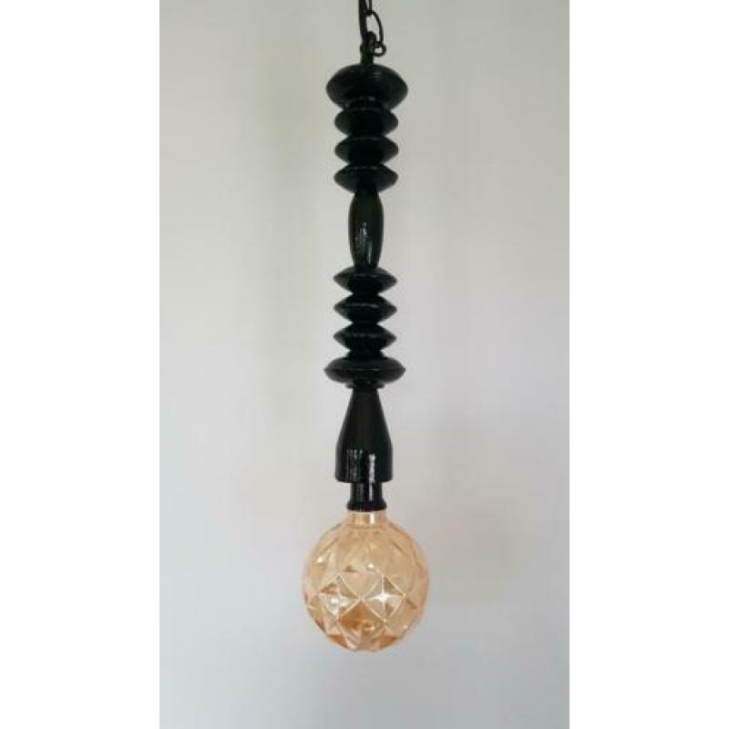 Donkergroene hanglamp - pendellamp met bollamp