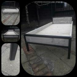 Industrieel kinderbed met steigerhout old look