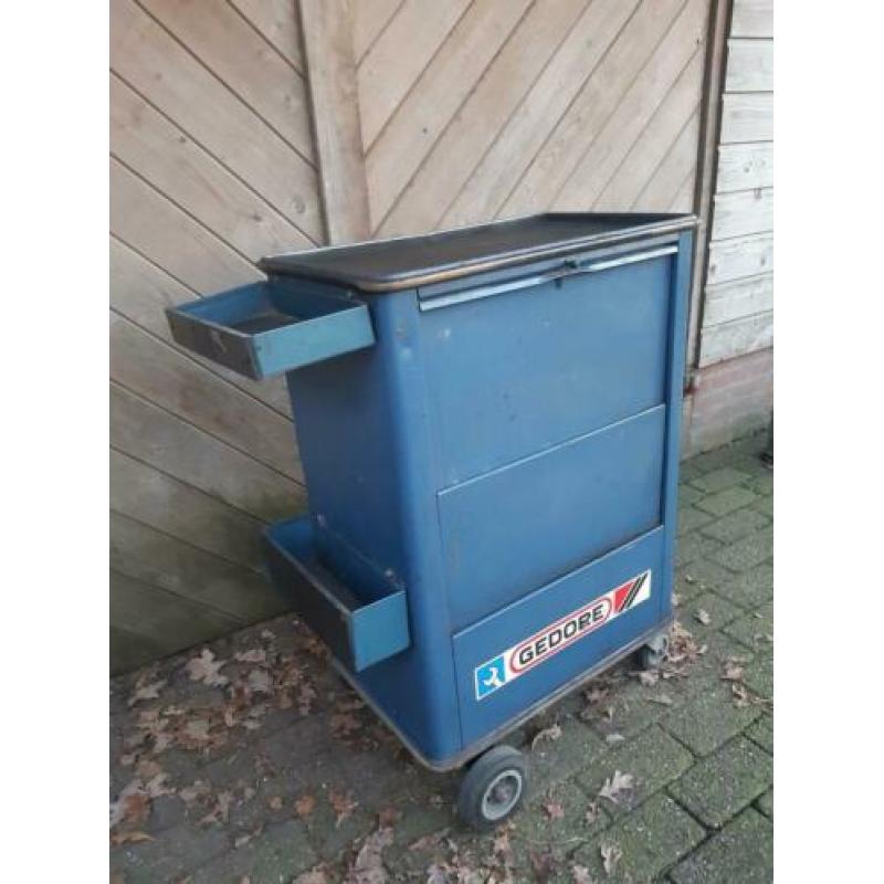 Gedore gereedschapswagen met Gedore en Hazet gereedschap