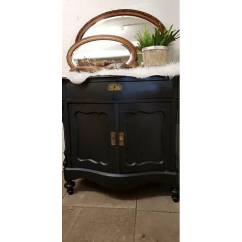 Biedermeier meidenkast dressoir commode kastje kast
