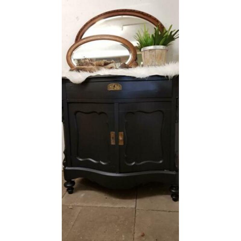 Biedermeier meidenkast dressoir commode kastje kast