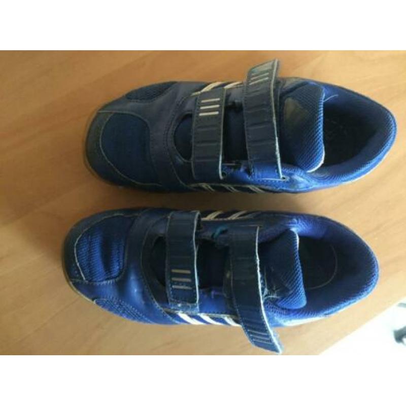 Blauwe Adidas sportschoenen maat 33 met klittenband