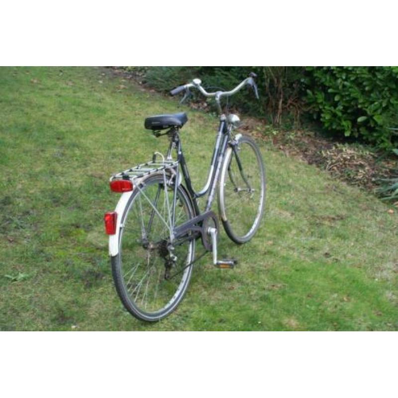Damesfiets te gebruiken als stationsfiets met Slot en sleute