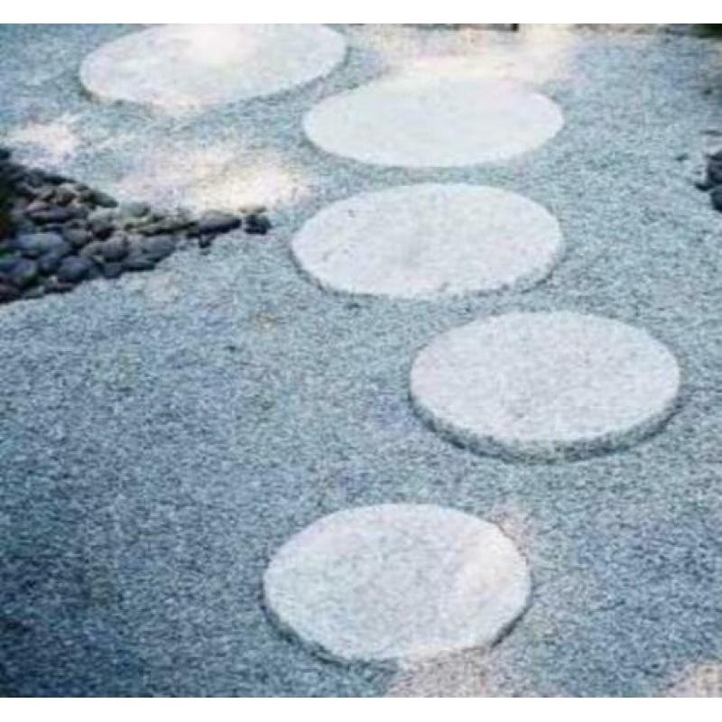 granieten stapstenen bij Rankei