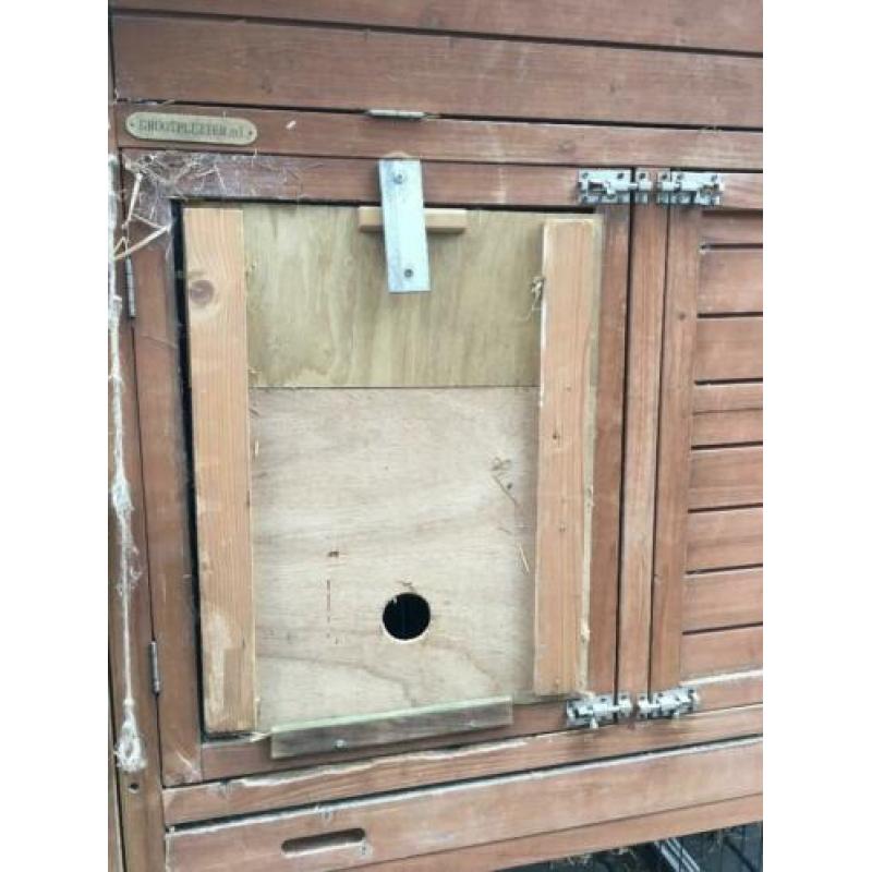 Groot konijnenhok te koop