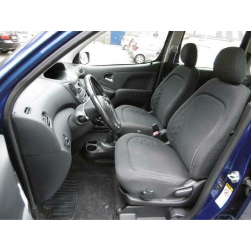 Toyota Yaris Verso 1.5 16V Vvti Linea SOL Airco NAPpas
