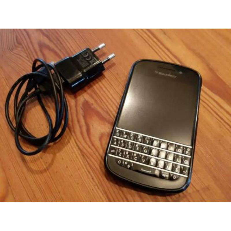 Een mooie, gebruikte BlackBerry Q10. Batterij is nog top.