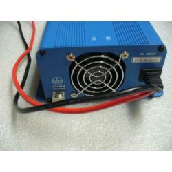 Victron Phoenix inverter omvormer zuivere sinus 24V 350W